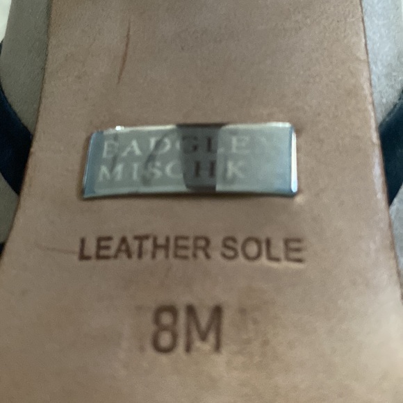 *Gorgeous* Badgley Mischka pumps - Picture 5 of 5